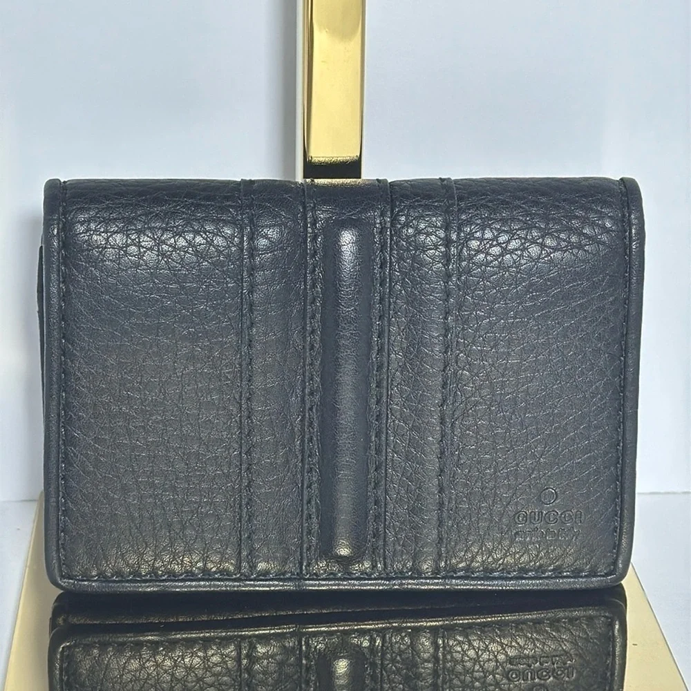 AUTHENTIC BLACK LEATHER GUCCI CARD HOLDER